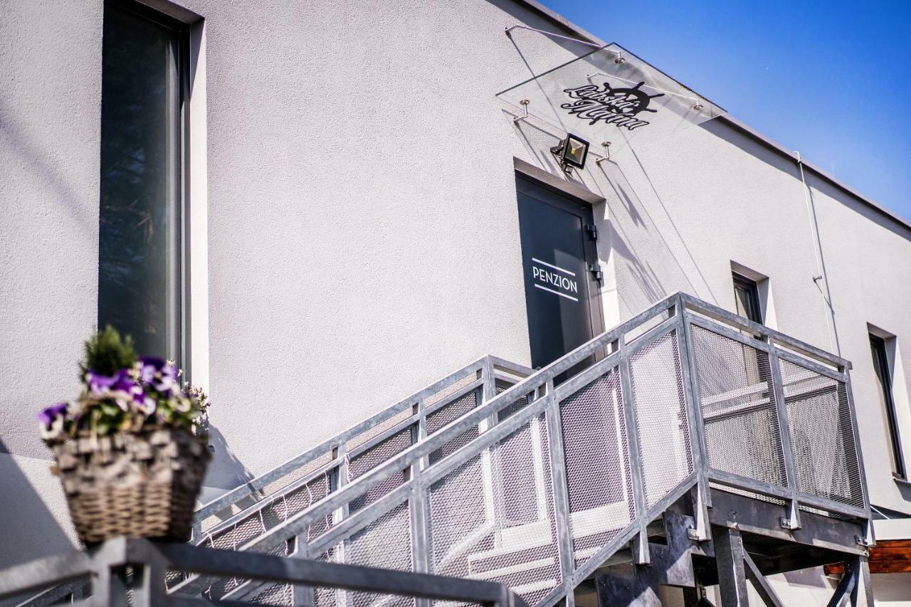 Penzion Labska Marina Podebrady Exterior photo